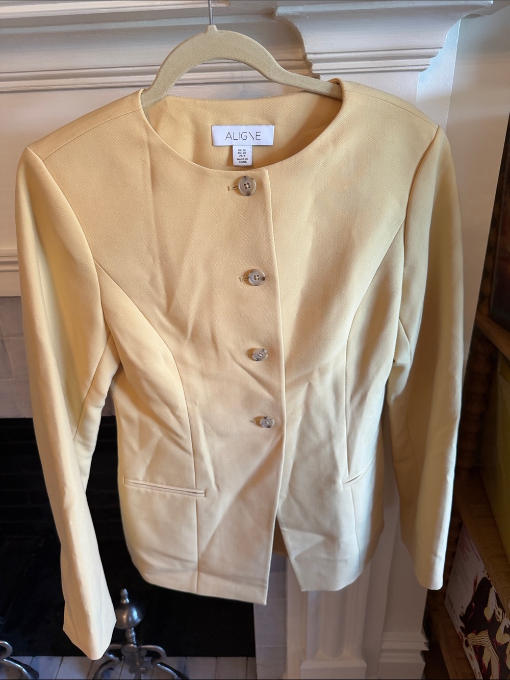 Aligne Women's Butter Yellow Button-Front Tailored Jacket